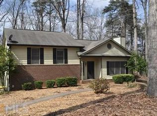 2000 Sunrise Cir, Cumming, GA 30040