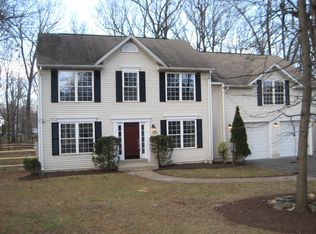 1010 Village Oaks Dr, Mount Airy, MD 21771