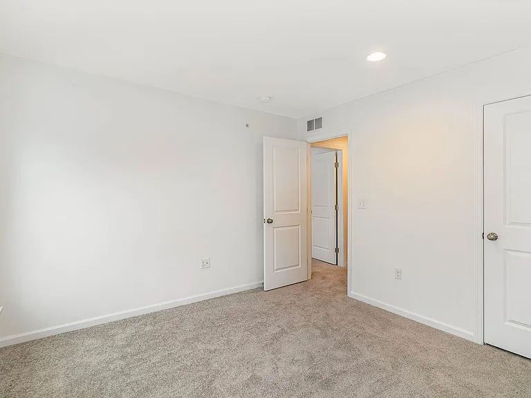 3117 Stall Ln — Photo 12