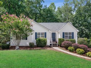 8390 Gabriel Ct, Gainesville, GA 30506
