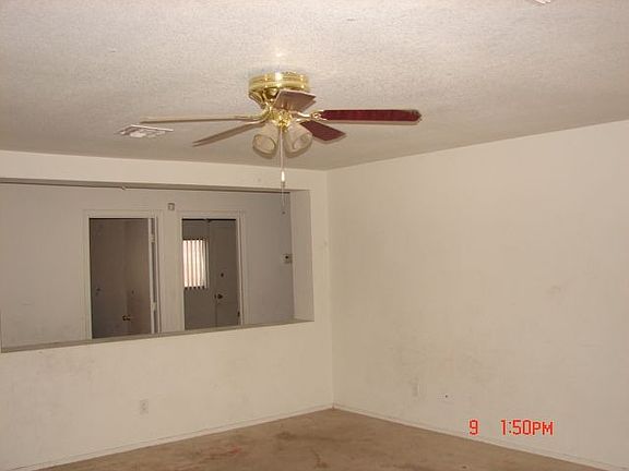 3rd image of 11833 W Larkspur Dr