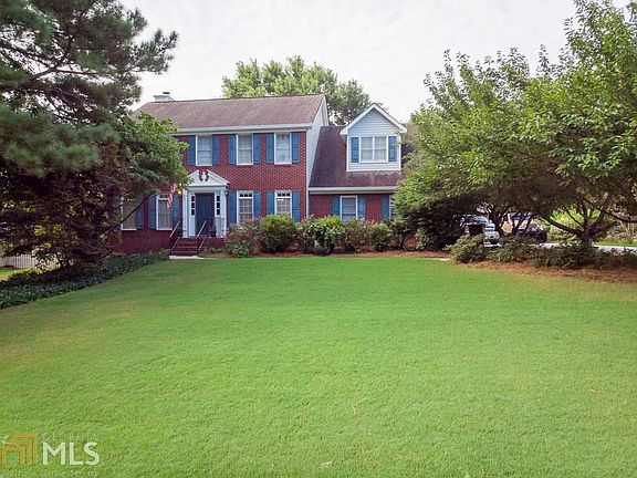 5th image of 2348 Bradford Ln