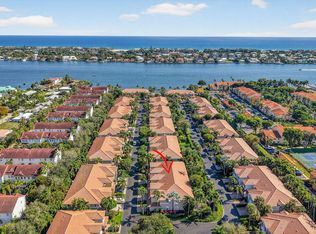 163 Las Brisas Cir, Hypoluxo, FL 33462