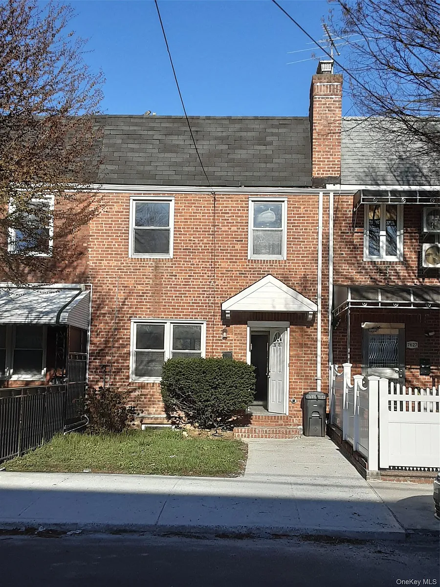 Building Photo - 76-25 167th St #WHOLE HOUSE