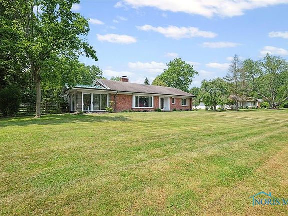 4th image of 107 Park Dr