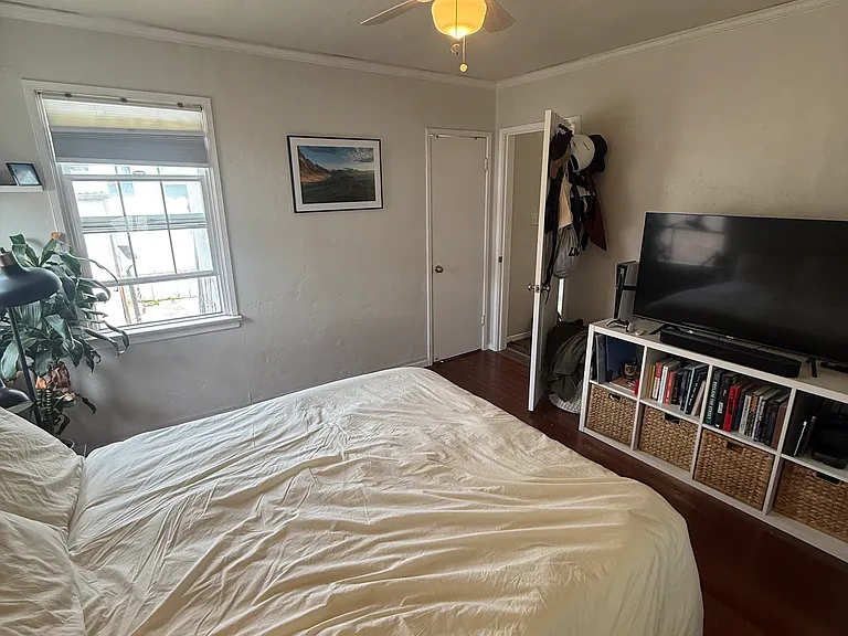 2056 Reed Ave — Photo 8