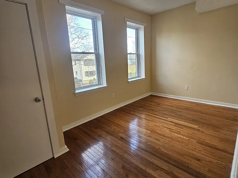 68 Sylvan Ave #6B — Photo 6
