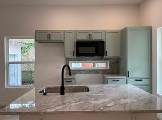 3514 Kenilworth St, Dallas, TX 75210
