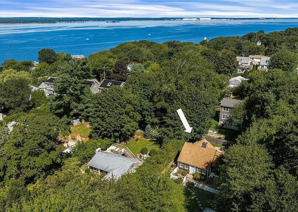 1st image of 76 Nautilus St