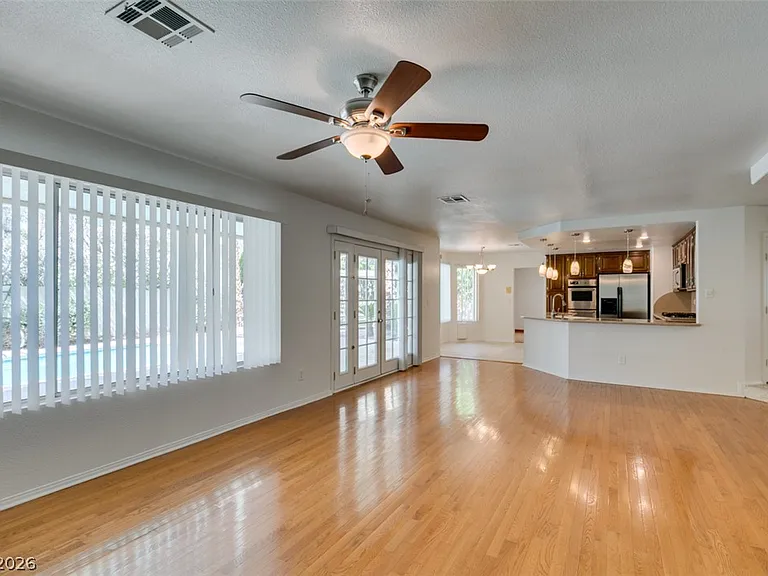 8224 Tivoli Cove Dr — Photo 19