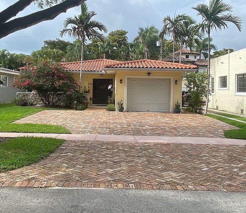 1st image of 618 Minorca Ave