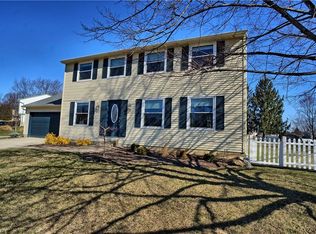 2347 Cross Village Dr, Miamisburg, OH 45342