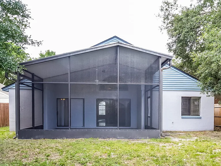 296 Morning Glory Dr — Photo 16