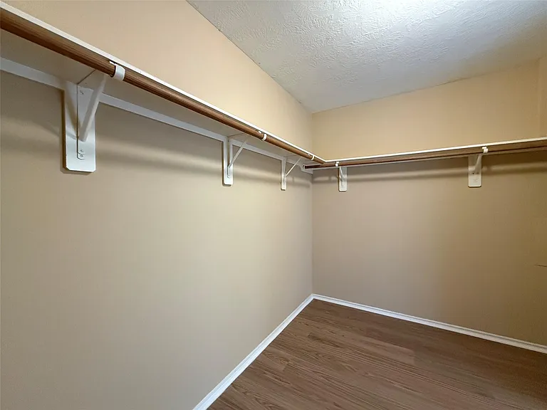 2623 Marble Manor Ln — Photo 21