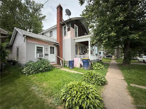 111 Spalding St, Lockport, NY 14094