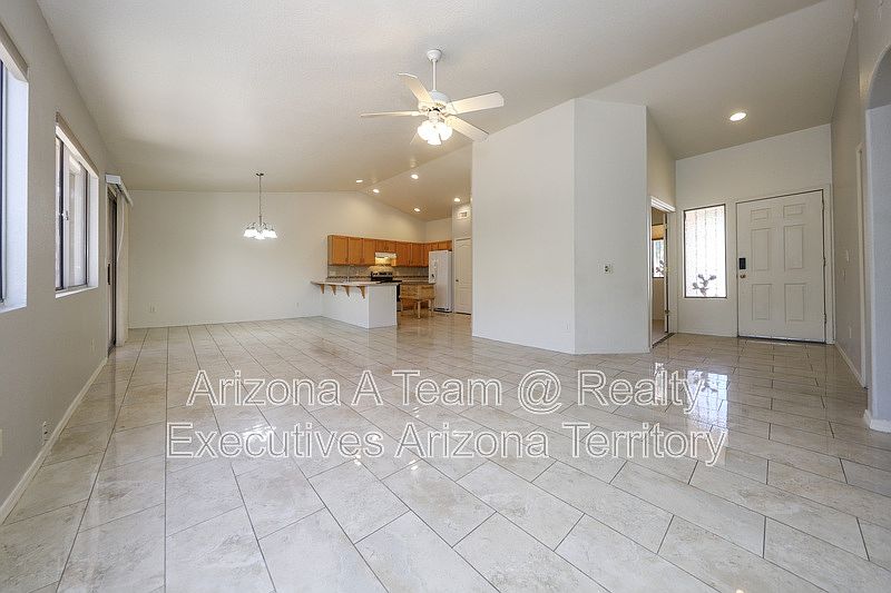 1st image of 3067 S Beck Dr