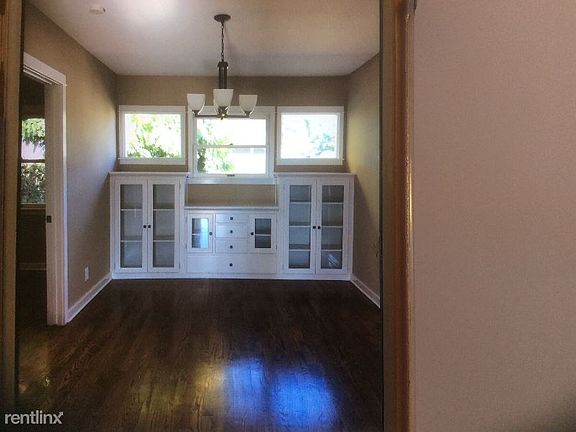 4th image of 4027 Lark St