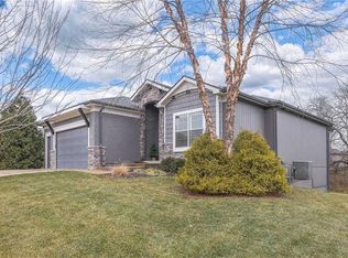 1537 Woodland Rd, Greenwood, MO 64034