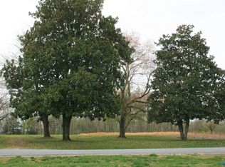 27748 South Rd, Athens, AL 35613