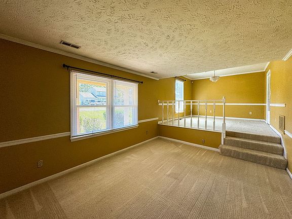 3rd image of 6875 Baystone Rd