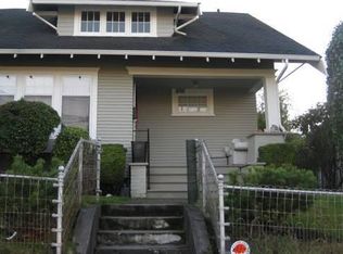 2107 N 54th St #1, Seattle, WA 98103