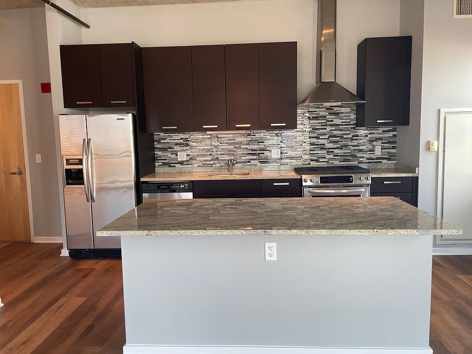 1st image of 1147 S Delano Ct E #1111