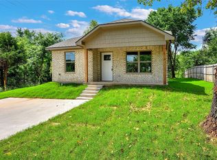 1100 W Day St, Denison, TX 75020