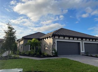 15517 Vittorio St, Naples, FL 34114