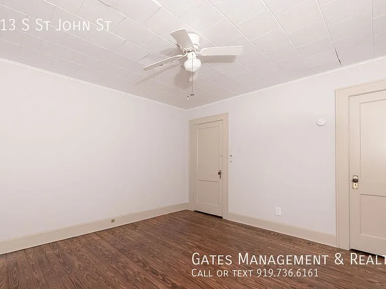 413 S Saint John St — Photo 13