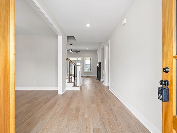 5th image of 318 Clarabelle Ln Lot 138