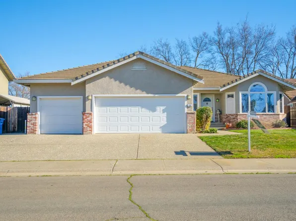 160 Lynd Way, Dixon, CA 95620