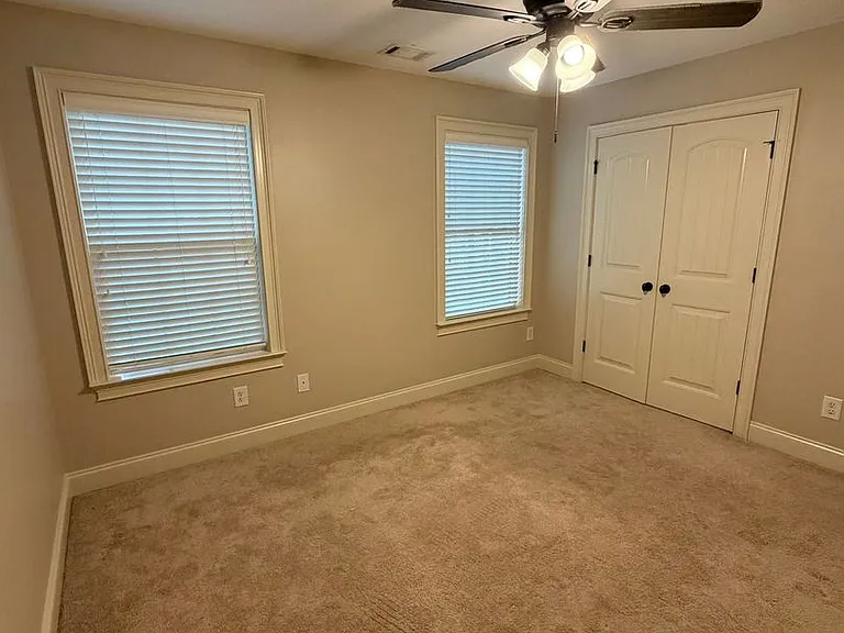 254 Southfield Ct — Photo 15