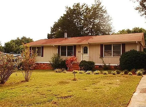 705 Mapleleaf Ln Photo 1 705 Mapleleaf Ln Photo 1