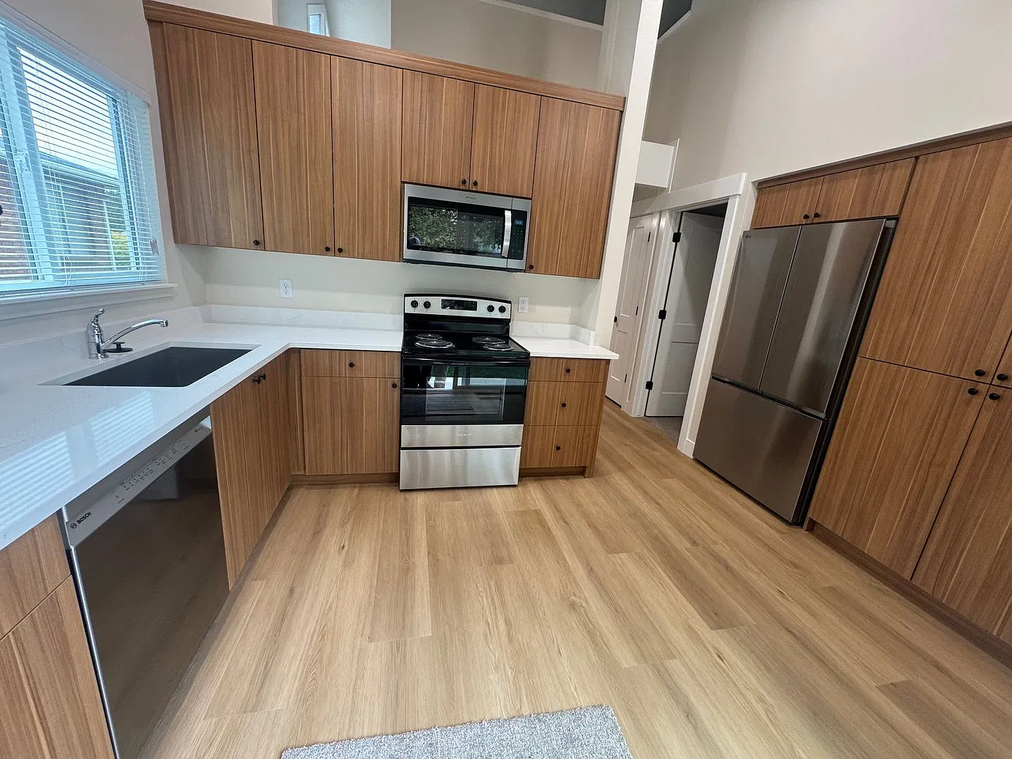 Beautiful Cottonwood Heights Duplex! — Photo 4