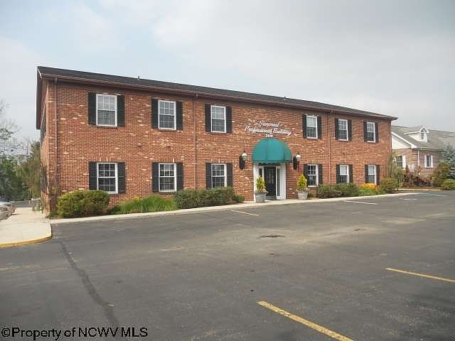 1st image of 3041 University Ave Ste 4
