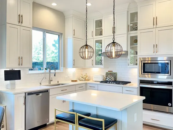 3110 Meadow Maker Ln, Houston, TX 77080