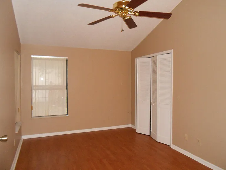 7062 Villa Estelle Dr — Photo 4