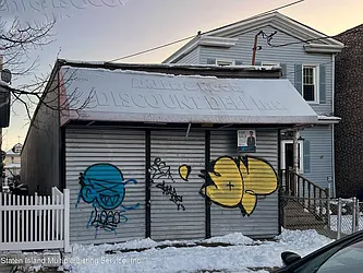74 Osgood Avenue