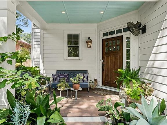 3rd image of 2062 Swazey Dr