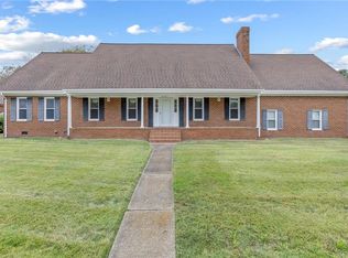 4721 Haygood Point Rd, Virginia Beach, VA 23455