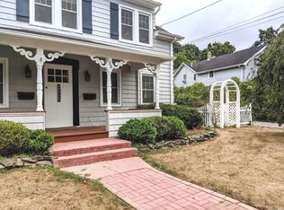 138 Richmond Ave, Amityville, NY 11701