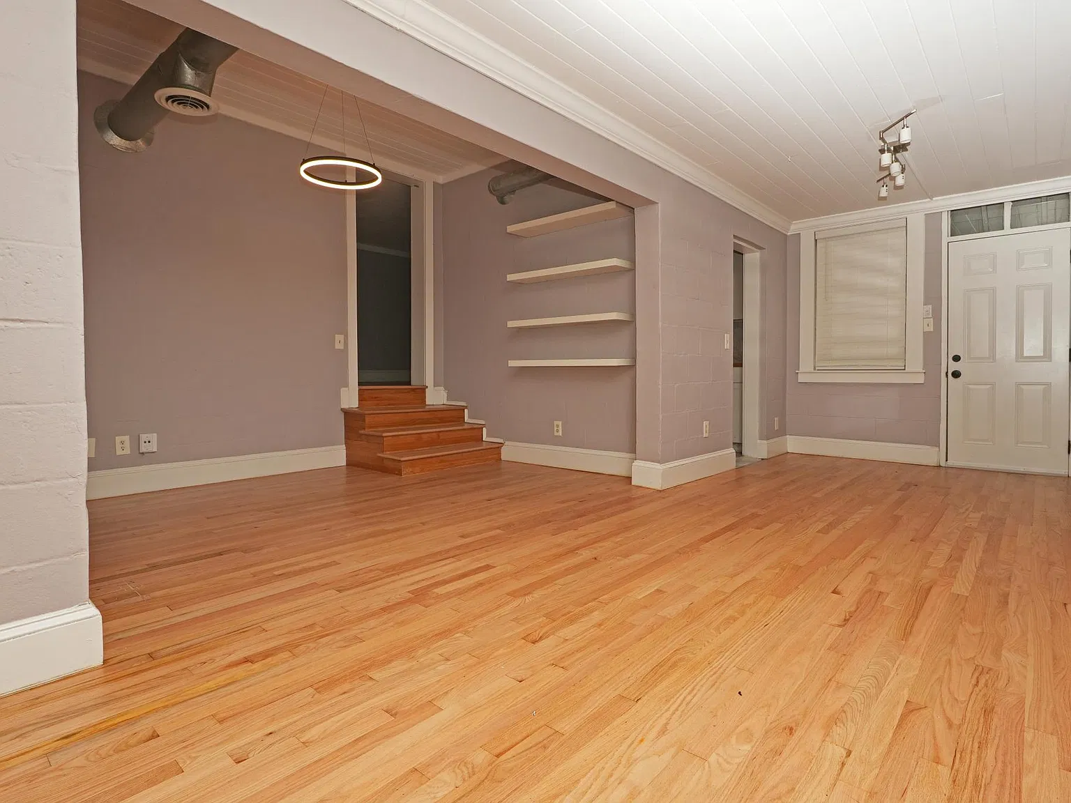 1 bed, 850 sqft, $1,650 — Photo 1