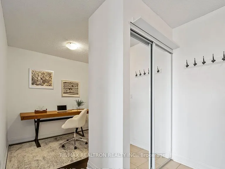 55 De Boers Dr #708 — Photo 20