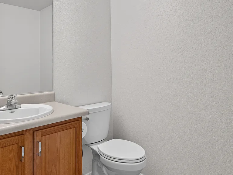 10360 E Malta St — Photo 16