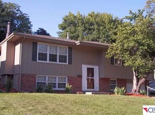 9468 Mockingbird Dr, Omaha, NE 68127