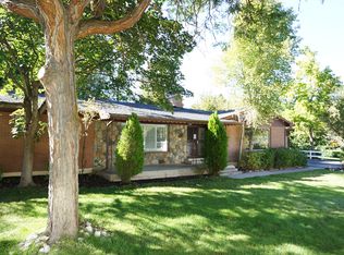 2190 E Fardown Ave, Holladay, UT 84121