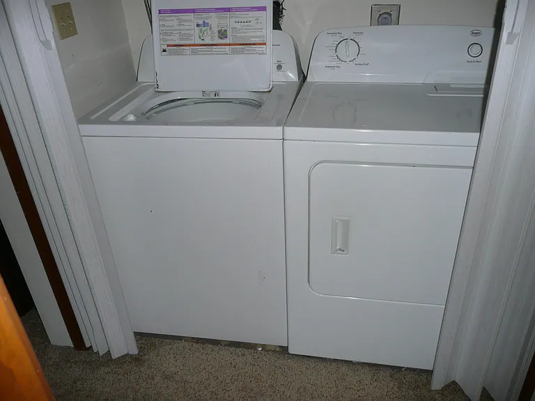 5503 S 31st St #6 — Photo 7