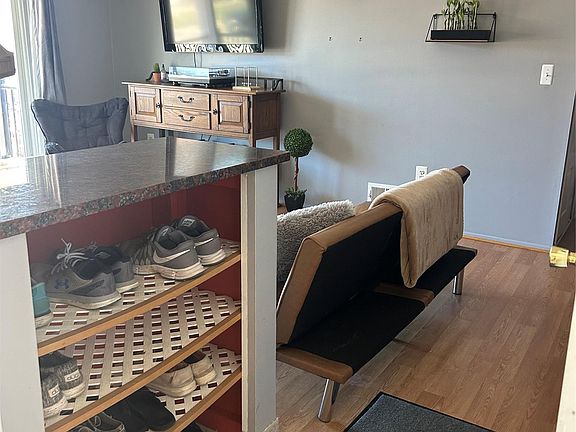 2nd image of 34820 Valleyview Dr APT C5