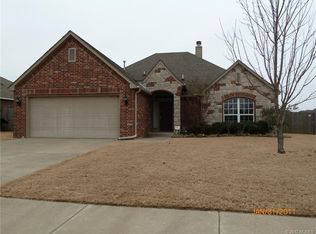 1512 W 118th St S, Jenks, OK 74037