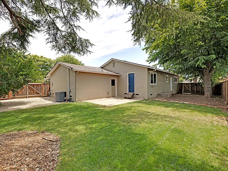 1159 Madrone Way — Photo 29